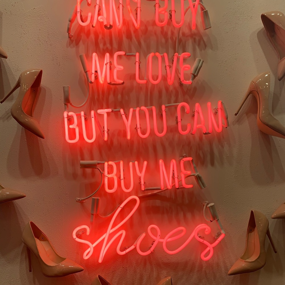 Meet your Posher, Lusha